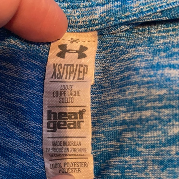 Under Armour tshirt - Picture 2 of 7